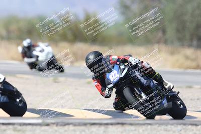 media/Oct-05-2025-CVMA (Sun) [[beeef4f201]]/Race 10-Formula Lightweight Twins Shootout/